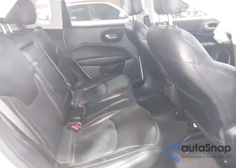 2020 Jeep Compass Limited 4X4 from USA, damaged, VIN 3C4NJDCB0LT154061